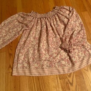 Max Studio women’s peasant top size Large